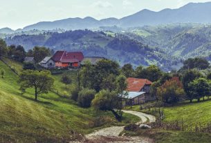 obiective-turistice-zarnesti-transilvania